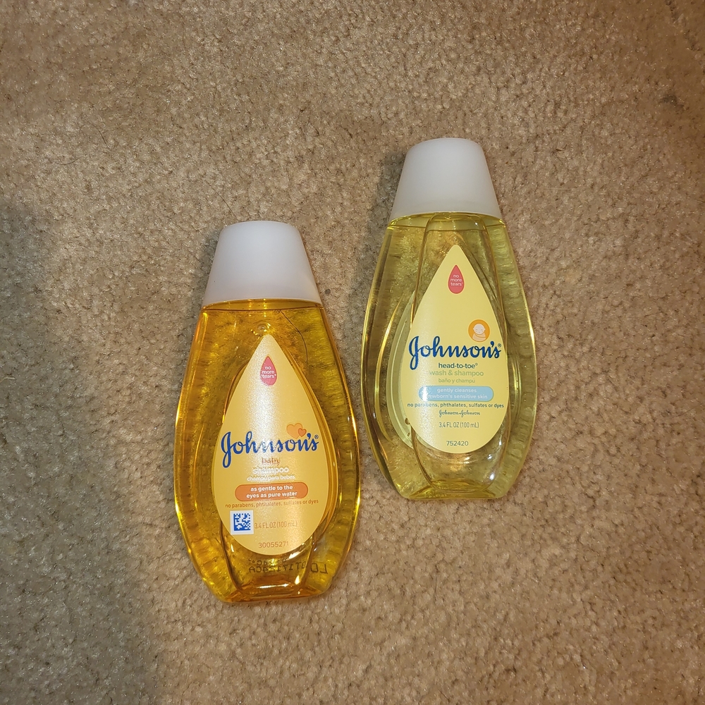 Johnson's Baby Shampoo and Wash Set With A BONUS